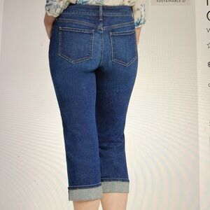 NYDJ MARILYN STRAIGHT COOL EMBRACE LIFT X‎ TUCK TECHNOLOGY CROP JEANS